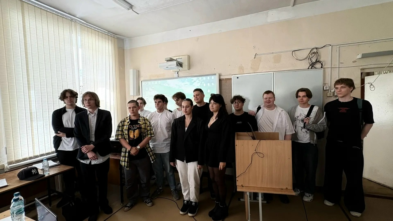 Выпускники 4 курса успешно сдали выпускные квалификационные работы